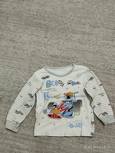 Другие детские вещи: Детская одежда от 1 до 3 лет,все в хорошем состоянии. каждая по 100 — 9