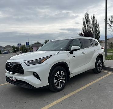 Toyota: Toyota Highlander: 2020 г., 2.5 л, Вариатор, Гибрид, Кроссовер — 2