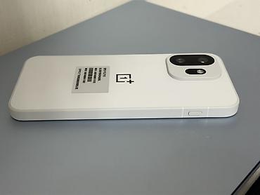 iphone 16 pro max 256: Смартфон OnePlus 15T, белый Практически новый - пользовались неделю — 4