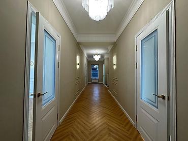 Үйлөрдү сатуу: 5 бөлмө, 214 м², 3 соток, Кара-Жыгач ж/м Газ, Электр энергиясы, Канализация — 7