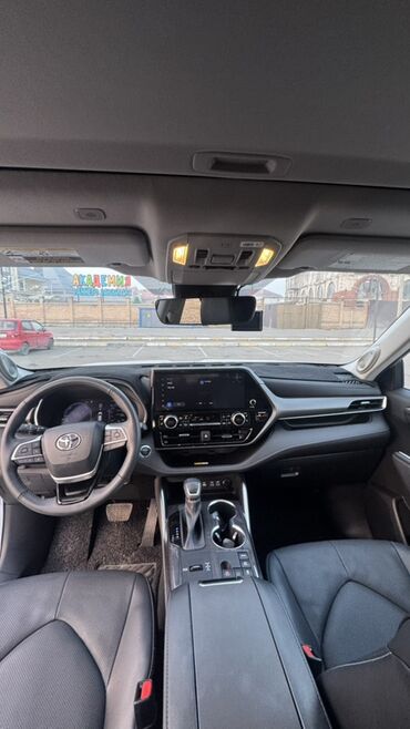 Toyota: Toyota Highlander: 2023 г., 2.5 л, Автомат, Бензин, Кроссовер — 10
