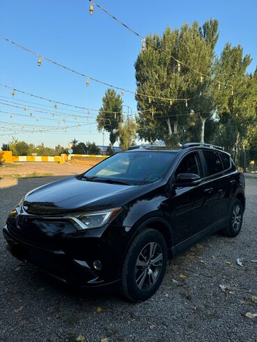 Toyota: Toyota RAV4: 2017 г., 2.5 л, Автомат, Бензин, Кроссовер