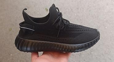 Patike: Yezzy modeli
36-46. Akc7ja — 16