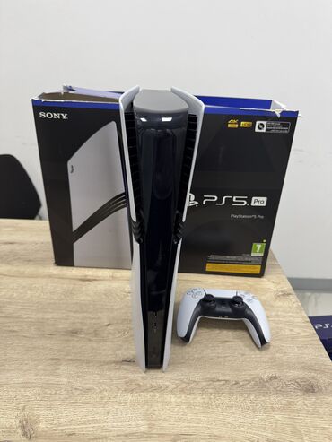 PS5 (Sony PlayStation 5): Продаю Sony PlayStation 5 Pro, 2000 гб. Приставка бу но в очень