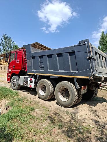 Самосвал 6x4, китайского производства (Shaanxi/Shacman-серии), красная — 4