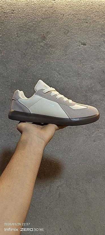 Women's Sneakers and athletic shoes: Ölçü: 38, Yeni — 4