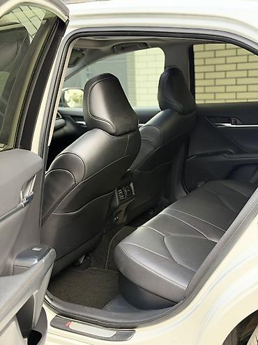 byd e6: Toyota Camry: 2019 г., 2.5 л, Вариатор, Гибрид, Седан — 6