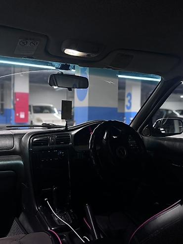 Subaru: Subaru Legacy: 2000 г., 2 л, Автомат, Бензин, Седан — 5