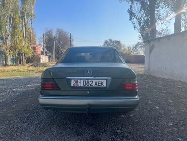 двухместный мерседес мини: Mercedes-Benz W124: 1993 г., 2.5 л, Механика, Дизель