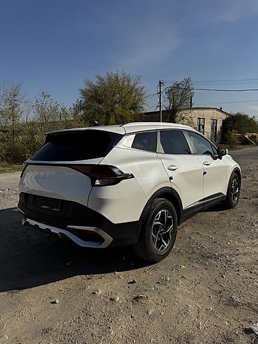 low ll: Kia Sportage: 2021 г., 2 л, Автомат, Дизель, Кроссовер — 5