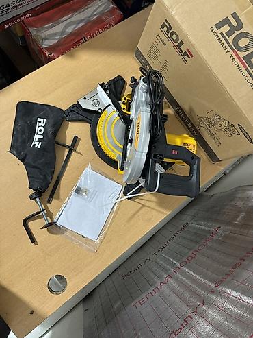 Пилы: Торцовочная пила ROLF 210 мм (Miter Saw) Основные характеристики: - — 3