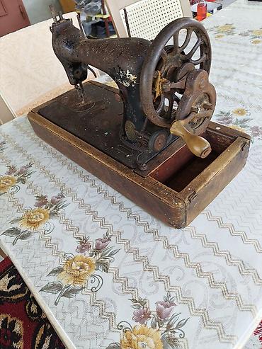 trade: Məhsul: Singer tikiş maşını (əl qolu ilə fırlanan, antik model) — 3