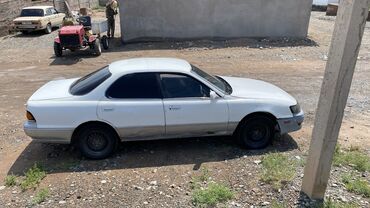 машина тайота марк 2: Toyota Camry: 1991 г., 2.4 л, Автомат, Газ