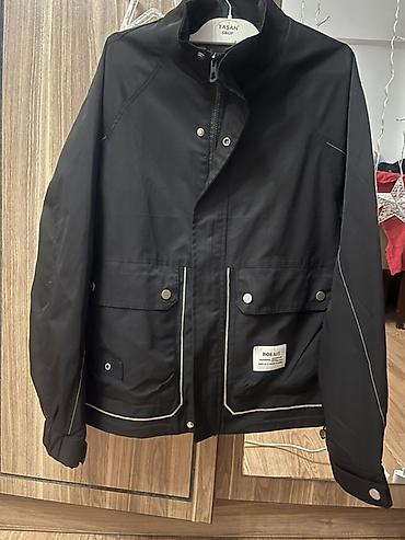 Kişi geyimləri: Kurtka, Vetrovka, Payız, Zara, Standart — 1