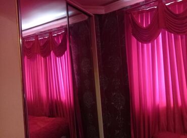 Uzunmüddətli kirayə mənzillər: Nefçilər metrosu,İnter turan mebelin və 229 saylı məktəbin yanı,5 — 3