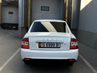 ВАЗ (ЛАДА): ВАЗ (ЛАДА) Priora: 2017 г., 1.6 л, Механика, Бензин, Седан — 10
