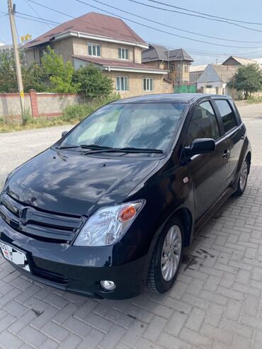 runx alex: Toyota ist: 2003 г., 1.5 л, Автомат, Бензин, Хэтчбэк