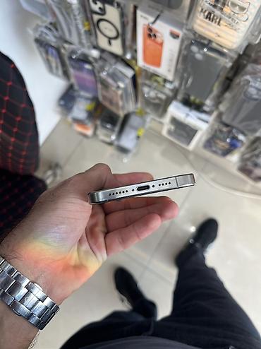 islenmis iphone: IPhone 15 Pro Max, 256 GB, Natural Titanium, Zəmanət, Simsiz şarj, Face ID — 6
