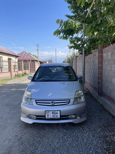 аренду машину: Honda Stream: 2000 г., 2 л, Автомат, Бензин, Минивэн