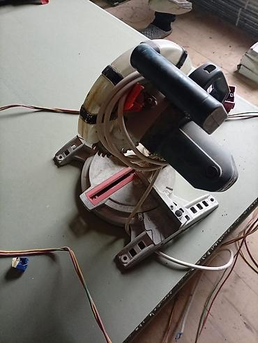 taxta boçka: Künc kəsim üçün elektrik mişarı (miter saw) - Güclü elektrik — 1