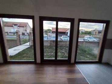 tip top nekretnine vrsac: Na prodaju 1/1 uknjižen stan na tri nivoa u atraktivnoj novijoj zgradi — 3