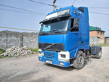 Тягачи: Тягач, Volvo, 2000 г. — 1
