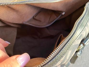 obi velika plana: Predivna Gucci putna torba od kvalitetne kože, dimenzija 46 cm dužina — 5