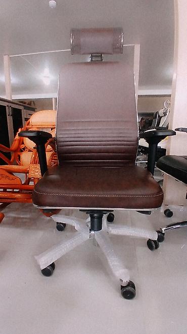 təzə mebellər: Ofis kresloları – müxtəlif modellər - Direktor tipi dəri kreslo (tünd — 8