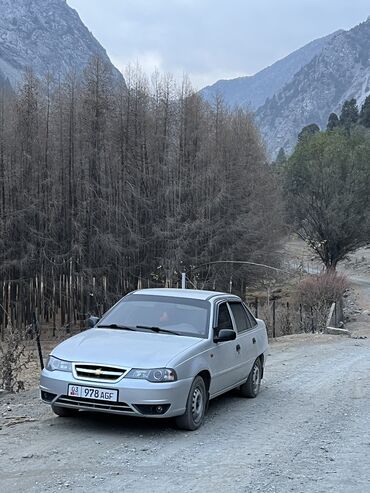 Daewoo: Daewoo Nexia: 2010 г., 1.5 л, Механика, Бензин, Седан — 6