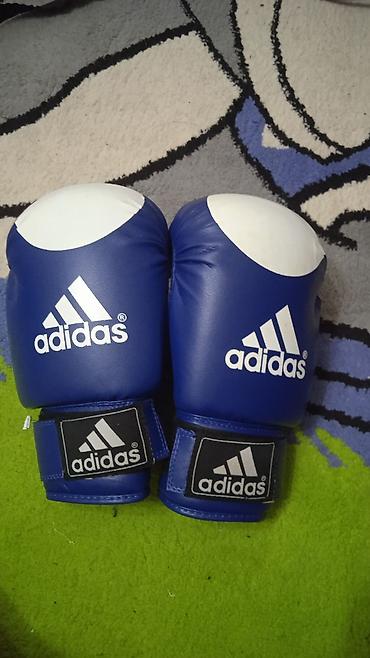 boks torbasu: Məhsul: Adidas boks əlcəkləri (cüt) Xüsusiyyətlər:veziiyyeti yaxsi - — 1