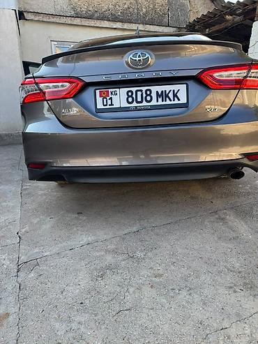 самосвал фав: Toyota Camry: 2020 г., 2.5 л, Автомат, Бензин, Седан — 2