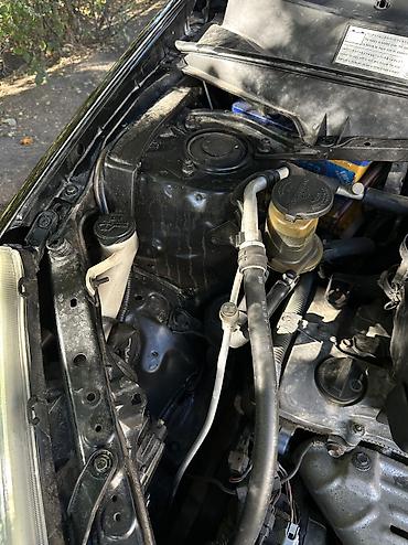 Транспорт: Toyota RAV4: 2002 г., 2 л, Автомат, Бензин, Внедорожник — 8