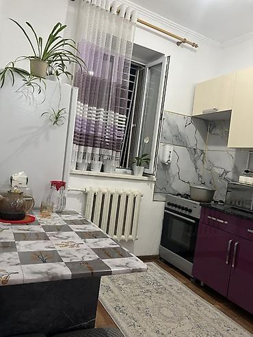 Продажа квартир: 1 комната, 37 м², 5 мкр Индивидуалка, 3 этаж — 4