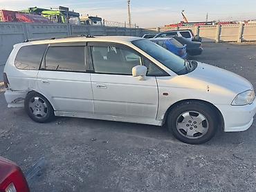 битые авто: Honda Odyssey: 2000 г., 2.3 л, Автомат, Бензин, Минивэн — 9