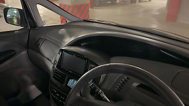 Toyota: Toyota Estima: 2002 г., 3 л, Бензин, Минивэн — 3