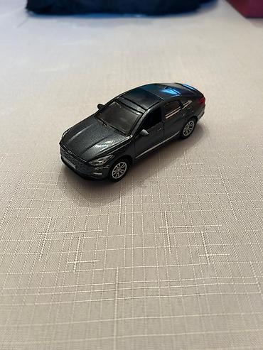 lego oyuncaq: Metall oyuncaq avtomobil – sedan/krossover üslubunda mini model - — 1