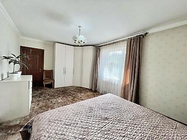 Продажа коттеджей и домов: Продаётся 2 этажный дом в районе Новопавловки. Площадь участка at lalafo.kg — 8 Продажа коттеджей и домов: Продаётся 2 этажный дом в районе Новопавловки. Площадь участка — 8