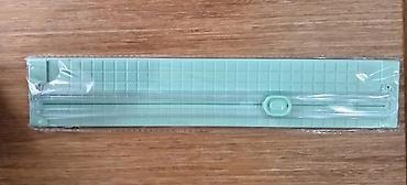 Ostali ručni alati: Novi A3 trimer za papir. Putanja noža 29.8 cm. Dimenzije table 33 x 6 — 10