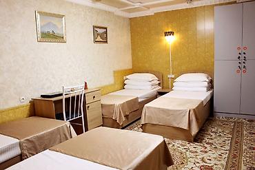 Аренда отелей и хостелов: Хостел Ош | Арзан, таза, Wi-Fi ☀️ Bozui Hostel | Халал | 24/7 жатакана — 10