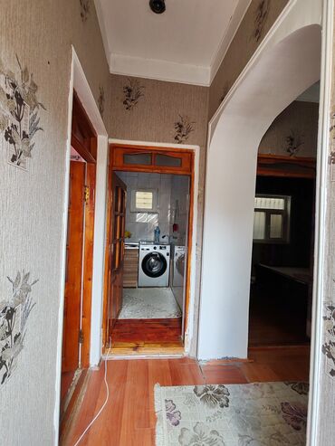 Həyət evləri və villaların satışı: Binəqədi qəs. 3 otaqlı, 80 kv. m, Kredit yoxdur, Orta təmir -da lalafo.az — 5 Həyət evləri və villaların satışı: Binəqədi qəs. 3 otaqlı, 80 kv. m, Kredit yoxdur, Orta təmir — 5