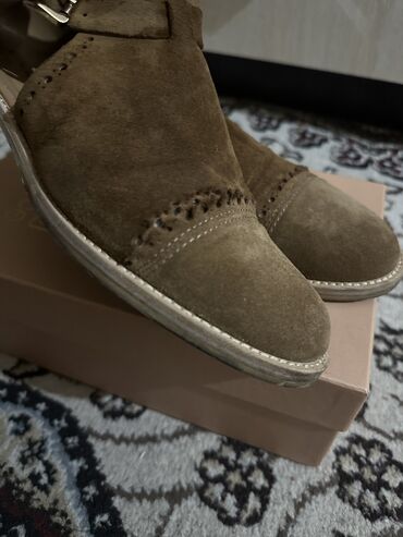 Туфли: Натуральная кожа и замша Туфли на 39 размере бренда Nursace На узкую at lalafo.kg — 11 Туфли: Натуральная кожа и замша Туфли на 39 размере бренда Nursace На узкую — 11