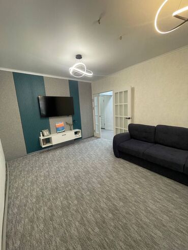 Продажа квартир: 3 комнаты, 92 м², Индивидуалка, 1 этаж
