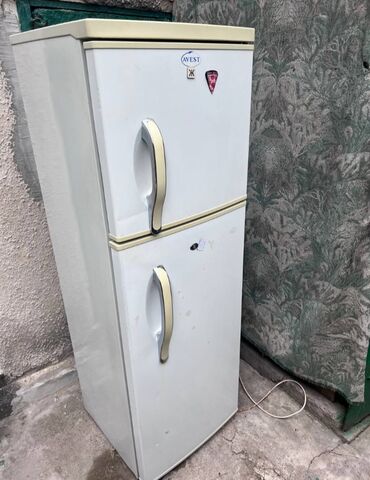 холодильник б у: Муздаткыч Avest, Колдонулган, Эки камералуу