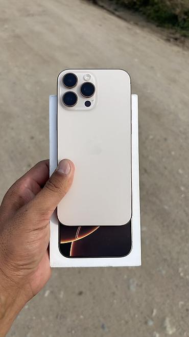 IPhone 16 Pro Max, Б/у, 512 ГБ, Desert Titanium, Защитное стекло, Чехол, Коробка, 90 %