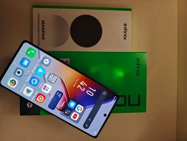 телефон fly bl: Infinix Note 40, 256 ГБ, цвет - Черный, Беспроводная зарядка