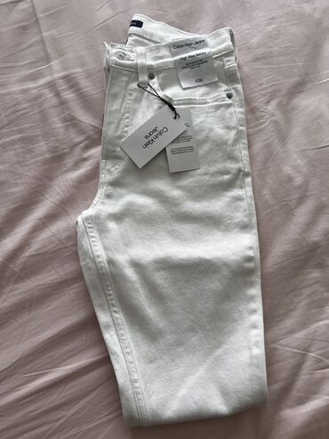 oldskul qadın cinsləri: Джинсы Calvin Klein, M (EU 38), цвет - Белый