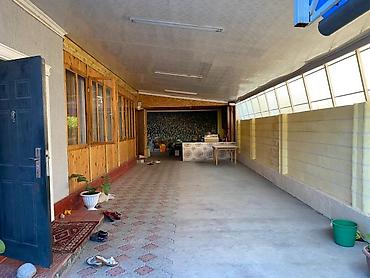 Продажа коттеджей и домов: Дом с благоустроенным двором и навесом 🏡 Продаётся уютный двухэтажный — 15