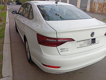 led spoyler: Volkswagen Jetta: 1.4 l | 2020 il Sedan — 1