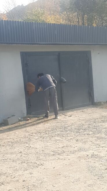 Покраска: Покраска ворот, Покраска стен, Покраска потолков, На масляной основе, На водной основе, Больше 6 лет опыта — 5