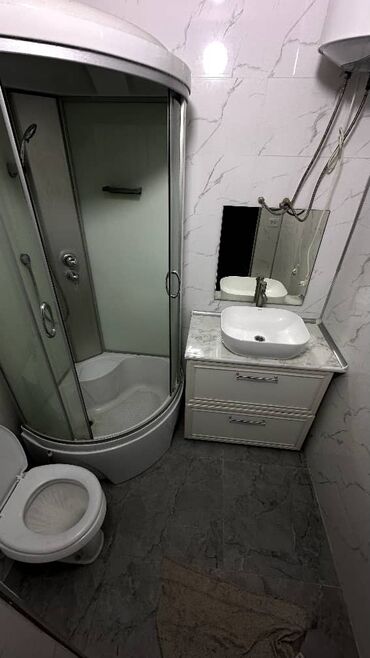 Долгосрочная аренда квартир: 3 комнаты, Собственник, С мебелью частично at lalafo.kg — 15 Долгосрочная аренда квартир: 3 комнаты, Собственник, С мебелью частично — 15